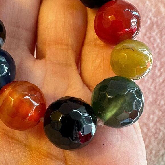 Colorful glass beaded stretchy bracelet - Picture 9 of 10